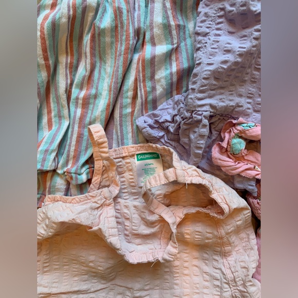 Girls 4T bundle - Picture 5 of 6